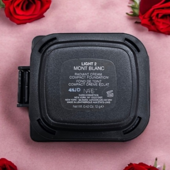 NARS Radiant Cream Compact Foundation Refill - Picture 2 of 3